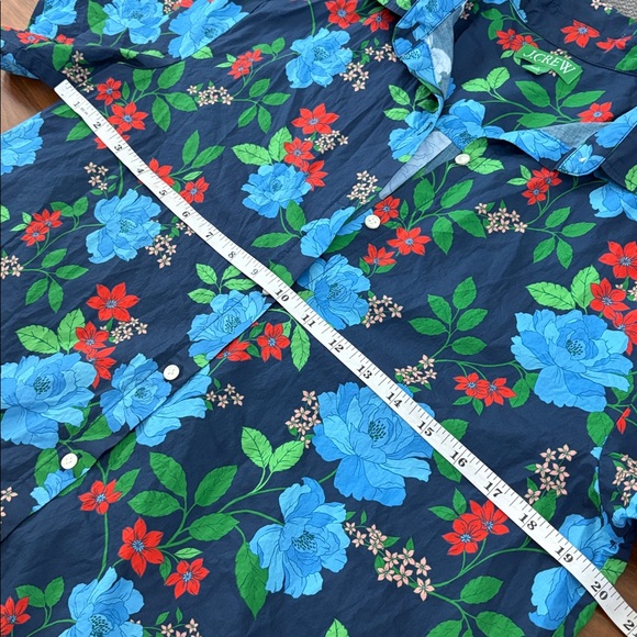 J.Crew Cotton Poplin Short Sleeve Button Up Shirt blue peony print Size Small - Picture 8 of 9